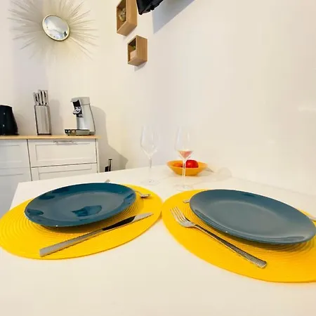 Apartment Chic