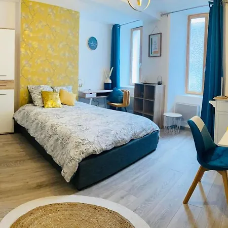 Chic Apartment